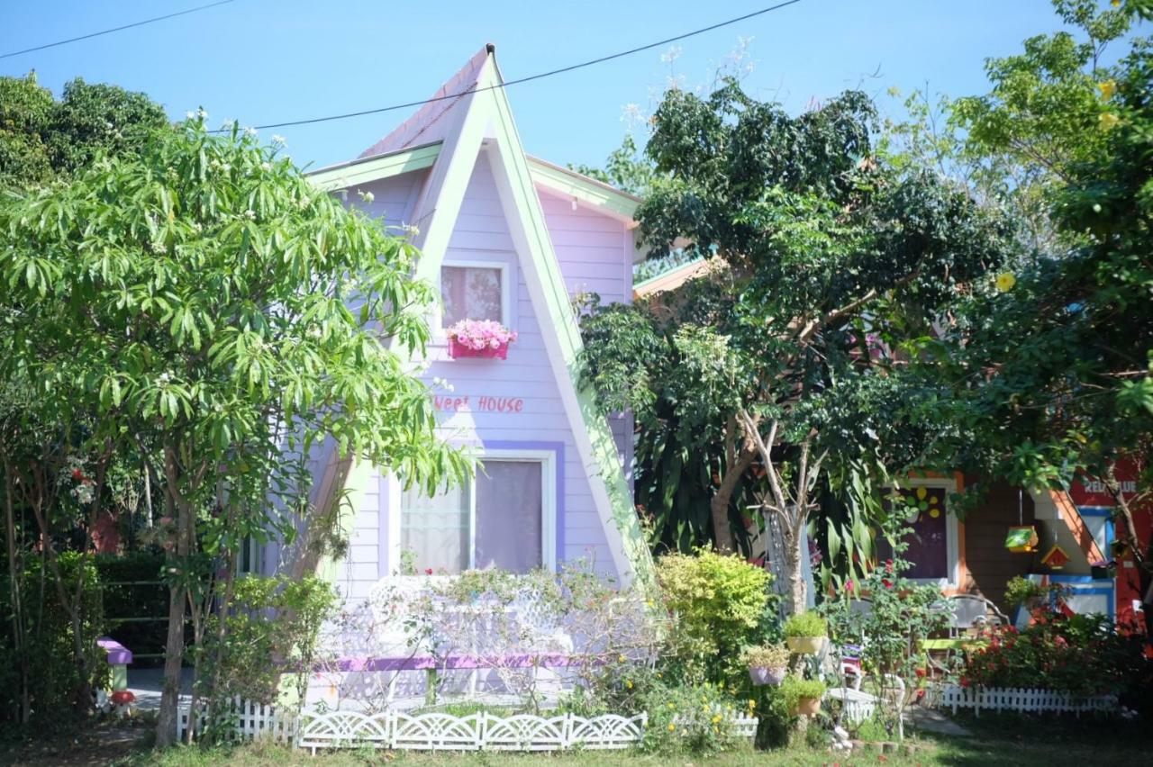 A Houses Homestay Nakhonratchasima Exterior foto
